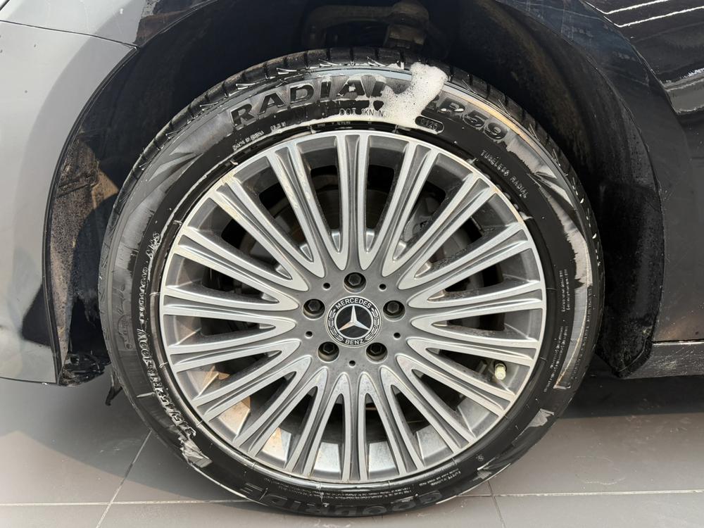 Mercedes-Benz E-Class 2023 E 300 L Luxury Sedan – фото 12
