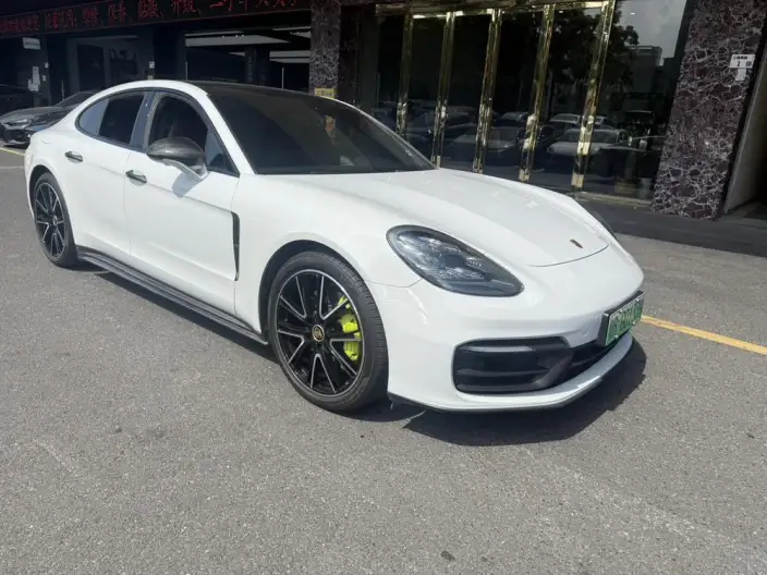 Panamera E-Hybrid 2022 Model Panamera 4 E-Hybrid Platinum edition 2.9T – фото 3