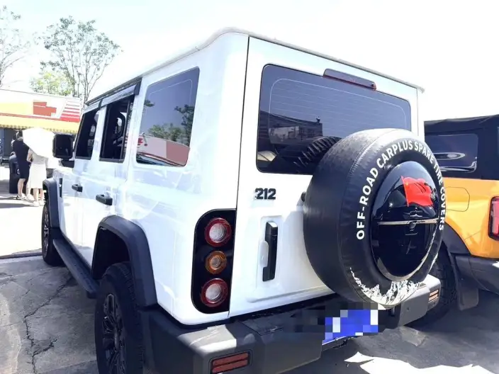 212 T01 2025 Model 2.0T Diesel Edition