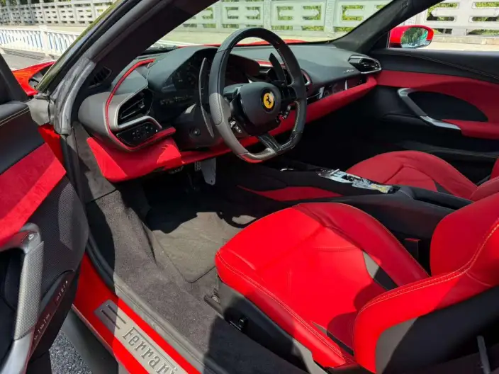 Ferrari 296 2021 Model 3.0T V6 GTB – фото 8