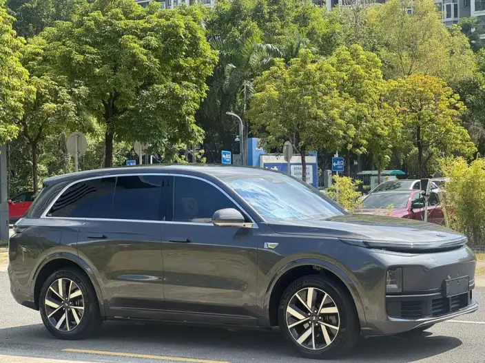 Li Auto L8 2023 Model Pro Edition