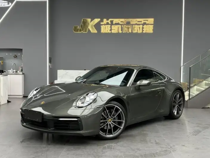 PORSCHE 911 2022 Model Carrera 3.0T