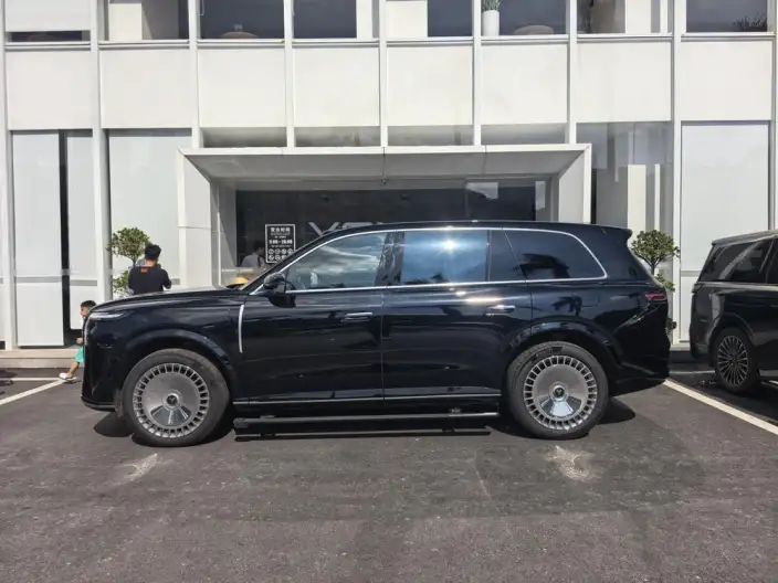 Voyah Taishan P HEV 2026 Model Ultra Edition