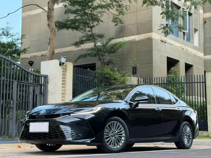 Toyota Camry 2024 Model Hybrid 2.0HGVP Deluxe Edition