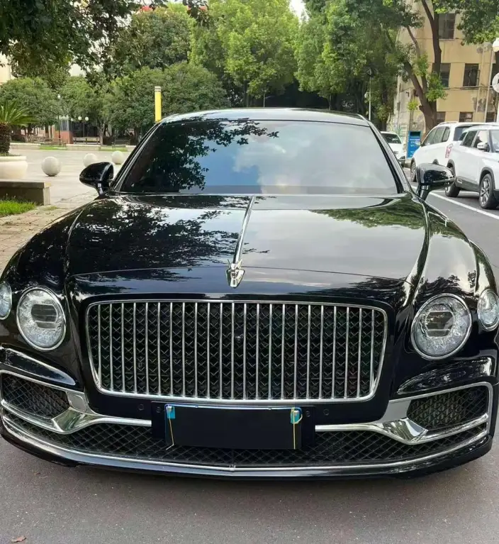 Continental 2022 Model 4.0T Automatic 4WD 4 seat Parallel Imported