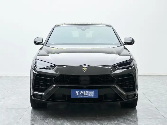 Urus 2021 Model 4.0T V8