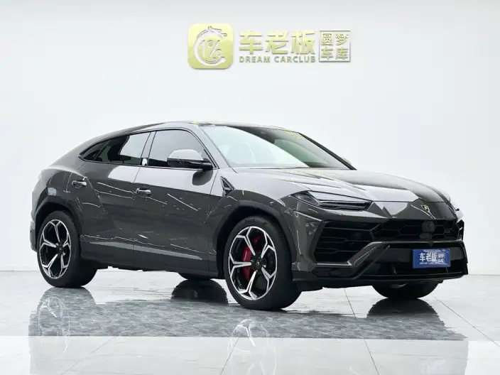 Urus 2021 Model 4.0T V8