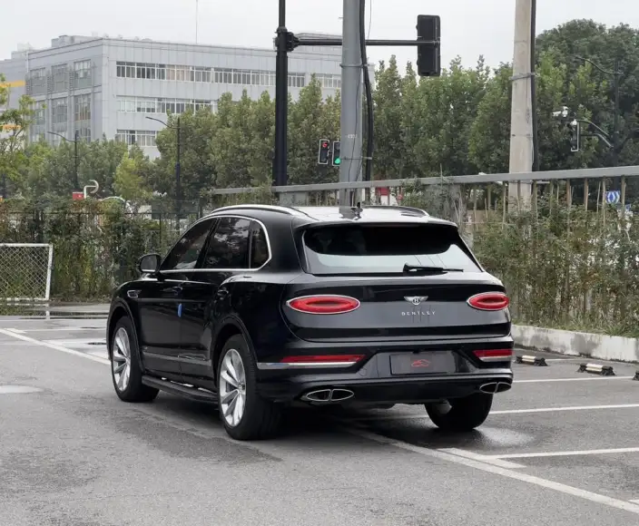 Bentayga 2022 Model 4.0T V8 – фото 5