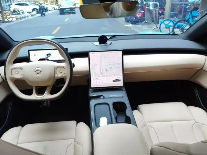 NIO ET5T 2024 Model 75kWh – фото 7