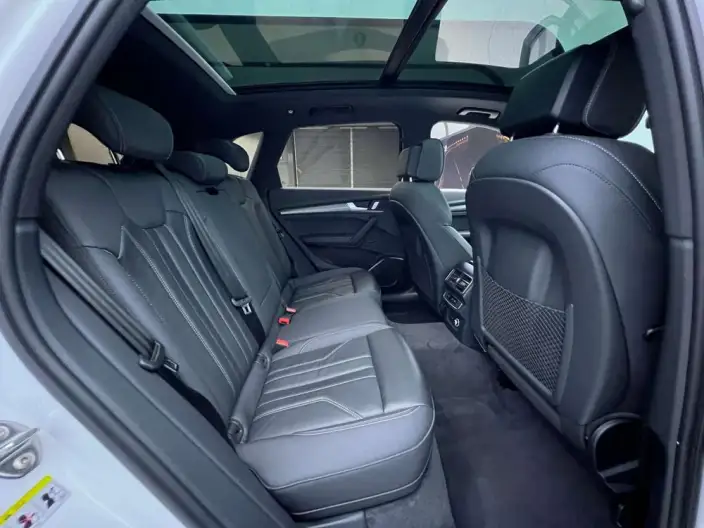 Audi Q5L 2024 Model 40TFSI Luxury Dynamic Model – фото 9