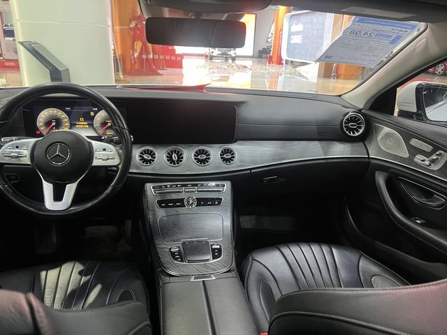 Mercedes-Benz CLS Модель 2018 года CLS 300 Luxury – фото 19