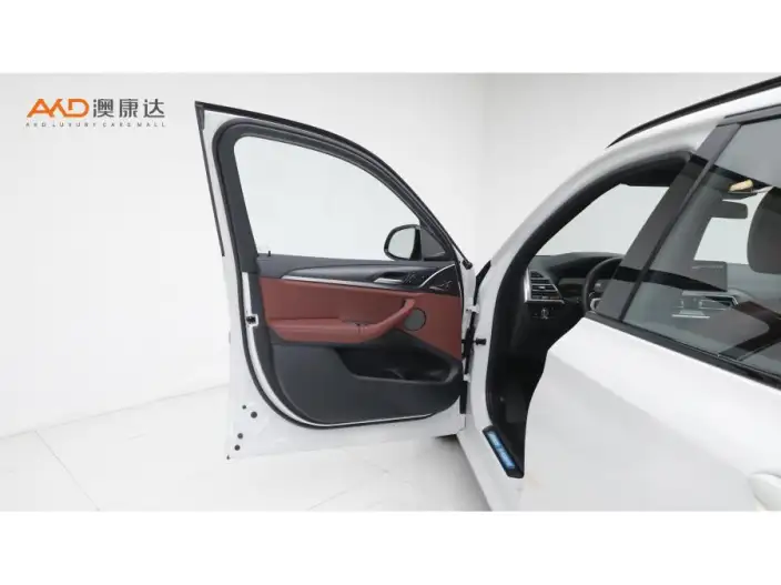 BMW X3 2022 Model Facelift II xDrive30i Exclusive Model M Night Set – фото 10