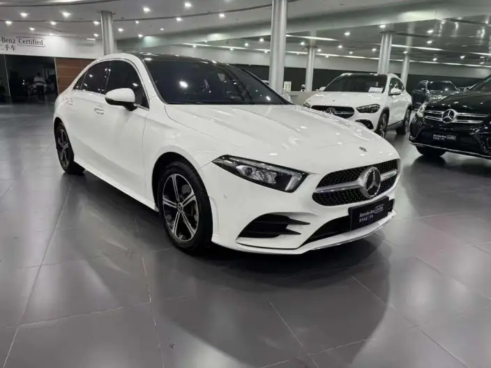 Mercedes-Benz A-class 2022 Model A 200 L Sports sedan Fashion Edition
