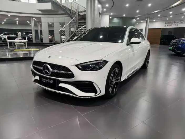 Mercedes-Benz C-Class PHEV 2024 Model C 350 eL