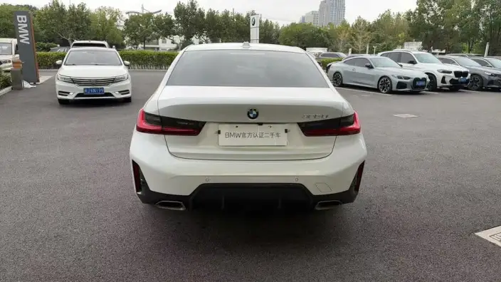 BMW 3 Series 2023 Model 325Li M Sports Set – фото 6
