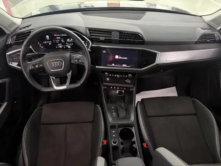 AUDI Q3 2023 Model 35 TFSI Fashion Dynamic Model 1.5T – фото 6
