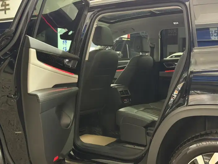 Volkswagen Teramont 2022 Model 380TSI 4WD Respect Deluxe Edition – фото 9