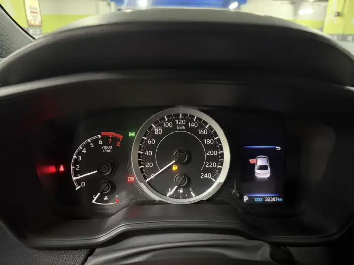 Toyota Levin 2022 Model 185T CVT Sports Edition – фото 9