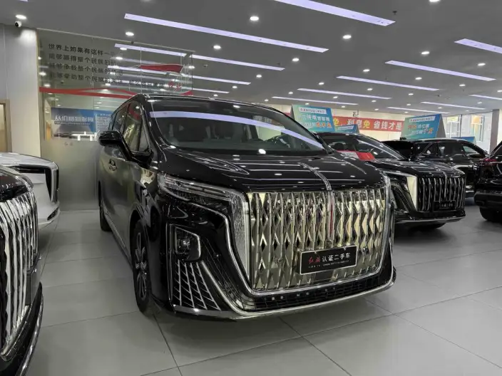 HONGQI HQ9 2022 Model Smart Flag Enjoy Edition