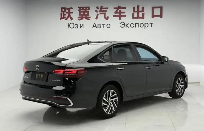 Volkswagen Lavida 2023 Model 1.5L Automatic Manyi Edition – фото 6