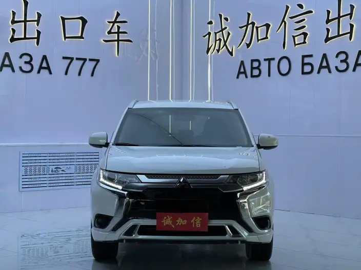 Mitsubishi Outlander 2021 Model 2.0L 2WD Smooth Ride Edition 5 seat