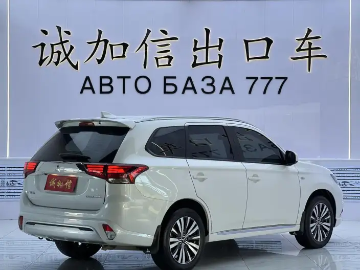 Mitsubishi Outlander 2021 Model 2.0L 2WD Smooth Ride Edition 5 seat – фото 6