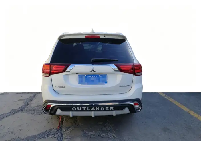 Mitsubishi Outlander 2021 Model Facelift 2.0L 2WD Smooth Ride Edition 5 seat – фото 5