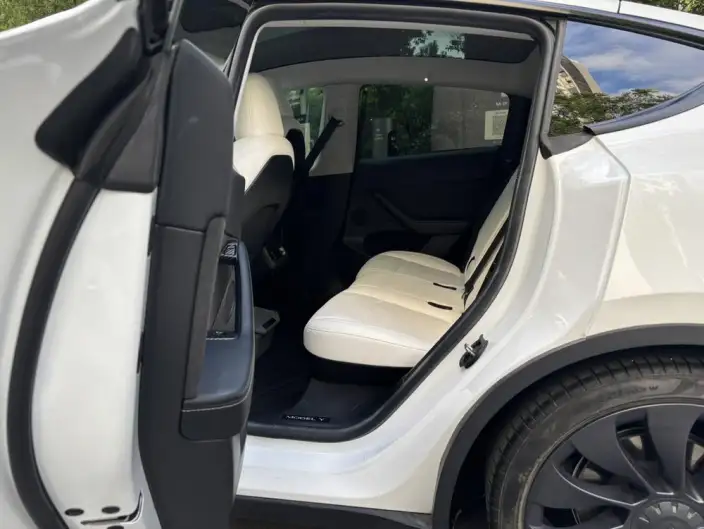 Model Y 2022 Model Performance High performance All-wheel drive version – фото 9