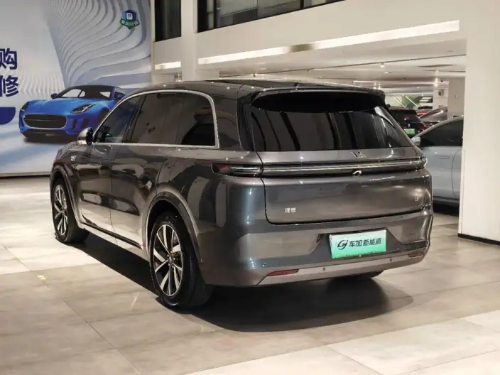 Li Auto L8 2023 Model Pro Edition