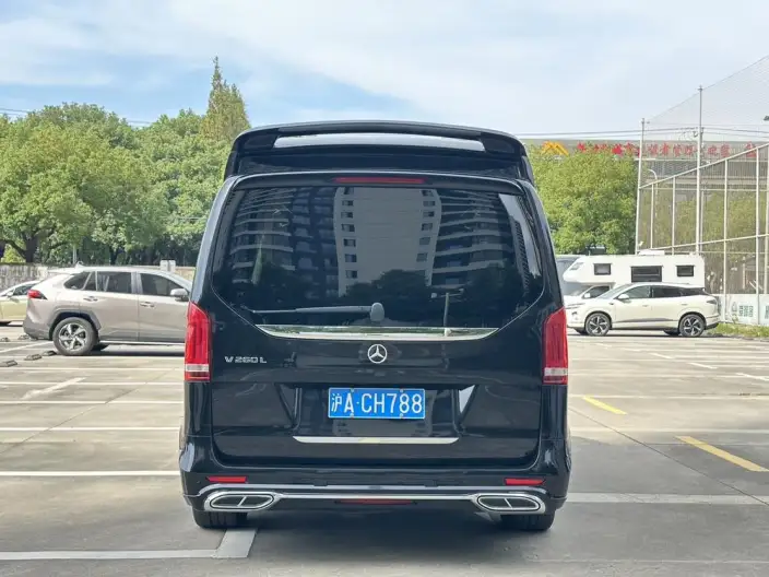 Mercedes-Benz V-Class 2022 Model V 260 Pilot Edition – фото 5