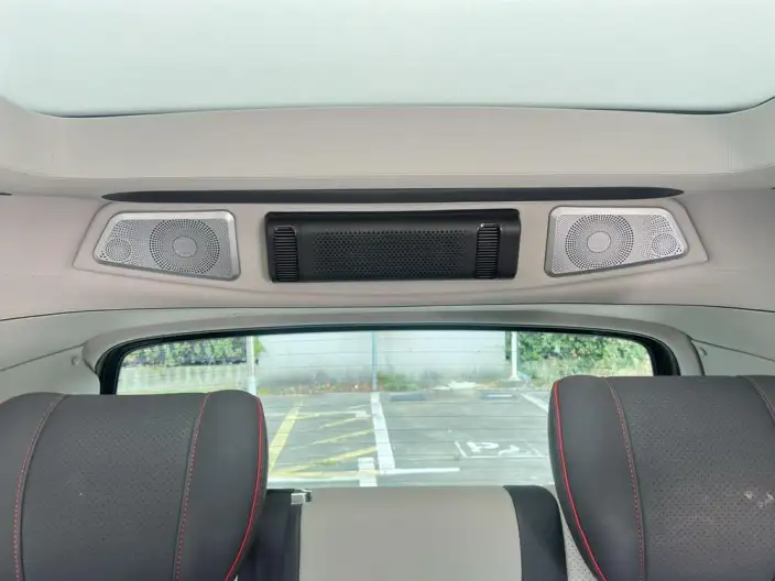 Mercedes-Benz V-Class 2022 Model V 260 Pilot Edition – фото 9