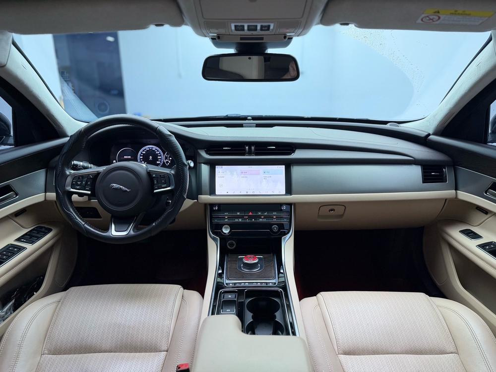 Jaguar XFL Модель 2020 года 2.0T P250 4WD Exclusive Edition – фото 7