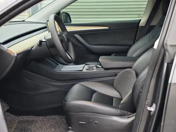 Model Y 2022 Model Rear-wheel drive version – фото 10
