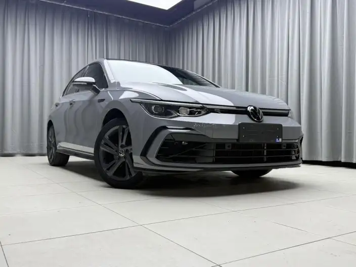 Volkswagen Golf 2021 Model 280TSI DSG R-Line – фото 8