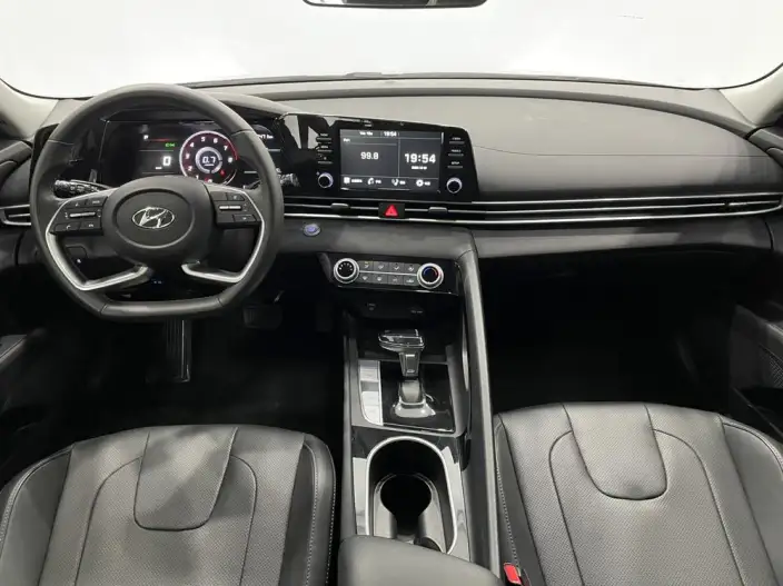Hyundai Ioniq 2022 Model 1.5L CVT GLX Elite Edition – фото 9