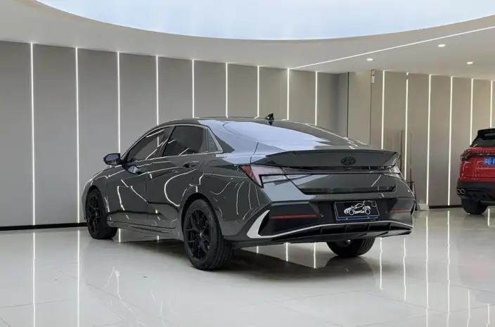 Hyundai Ioniq 2023 Model 1.5L CVT LUX Premium Edition