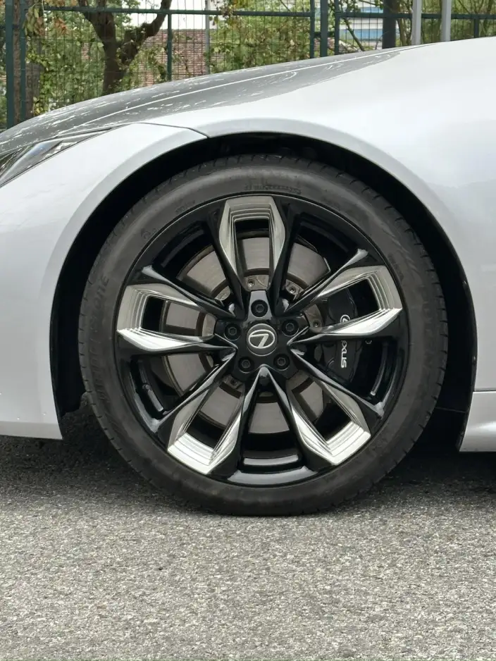 Lexus LC 2023 Model 500h Sports Edition – фото 10