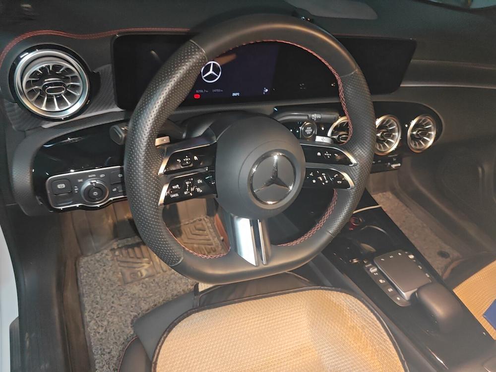 Mercedes-Benz A-Class Раздел 2023 A 200 L Sports sedan Fashion Edition – фото 7