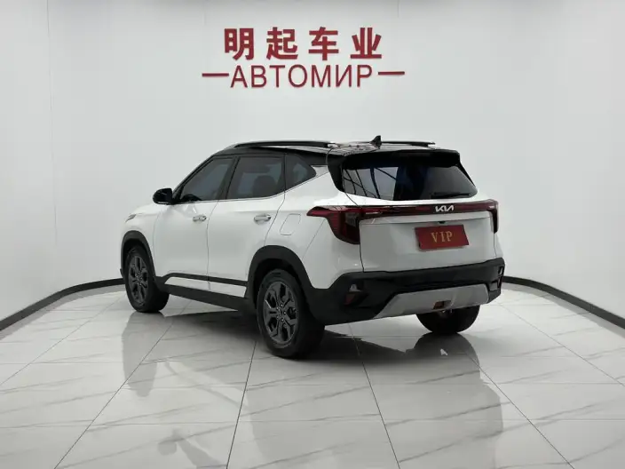 Kia Seltos 2023 Model 1.5L IVT Deluxe Edition – фото 4