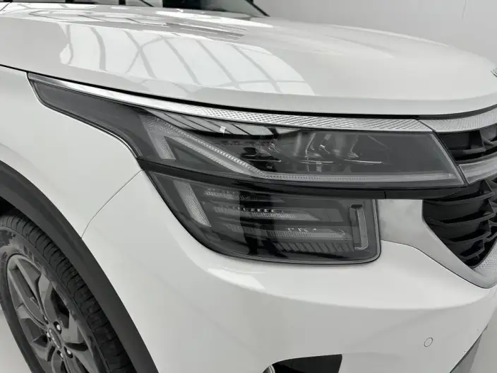 Kia Seltos 2023 Model 1.5L IVT Deluxe Edition – фото 10