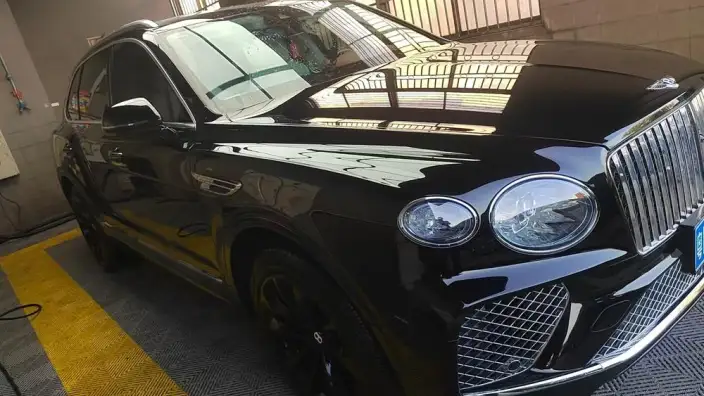 Bentayga 2024 Model 4.0T V8 – фото 6