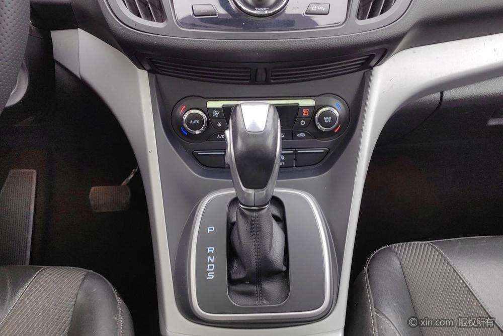 Ford Kuga 2015 1.5L GTDi 2WD Fashion – фото 14