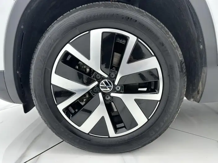 Volkswagen Tayron 2023 Model 280TSI 2WD Luxury Plus Advanced version – фото 6
