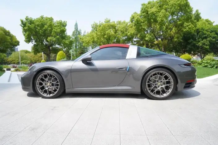 PORSCHE 911 2022 Model Targa 4 3.0T