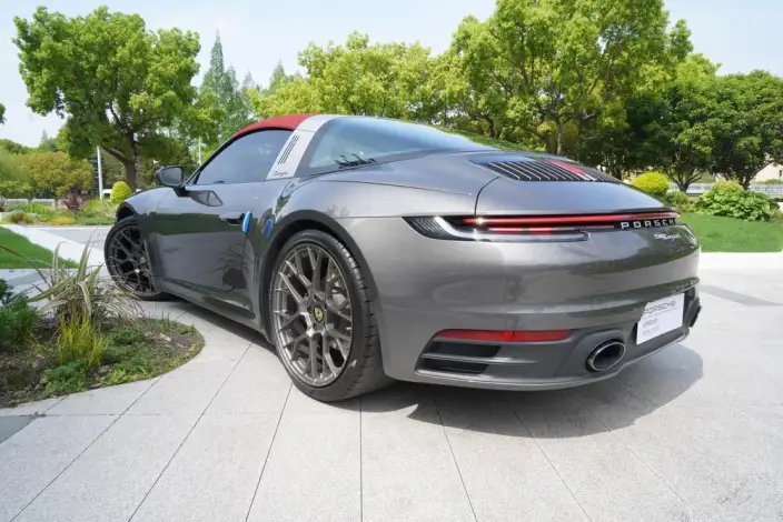 PORSCHE 911 2022 Model Targa 4 3.0T – фото 5