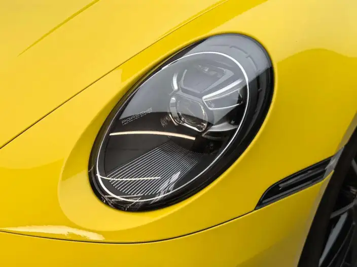PORSCHE 911 2022 Model Targa 4 3.0T – фото 10