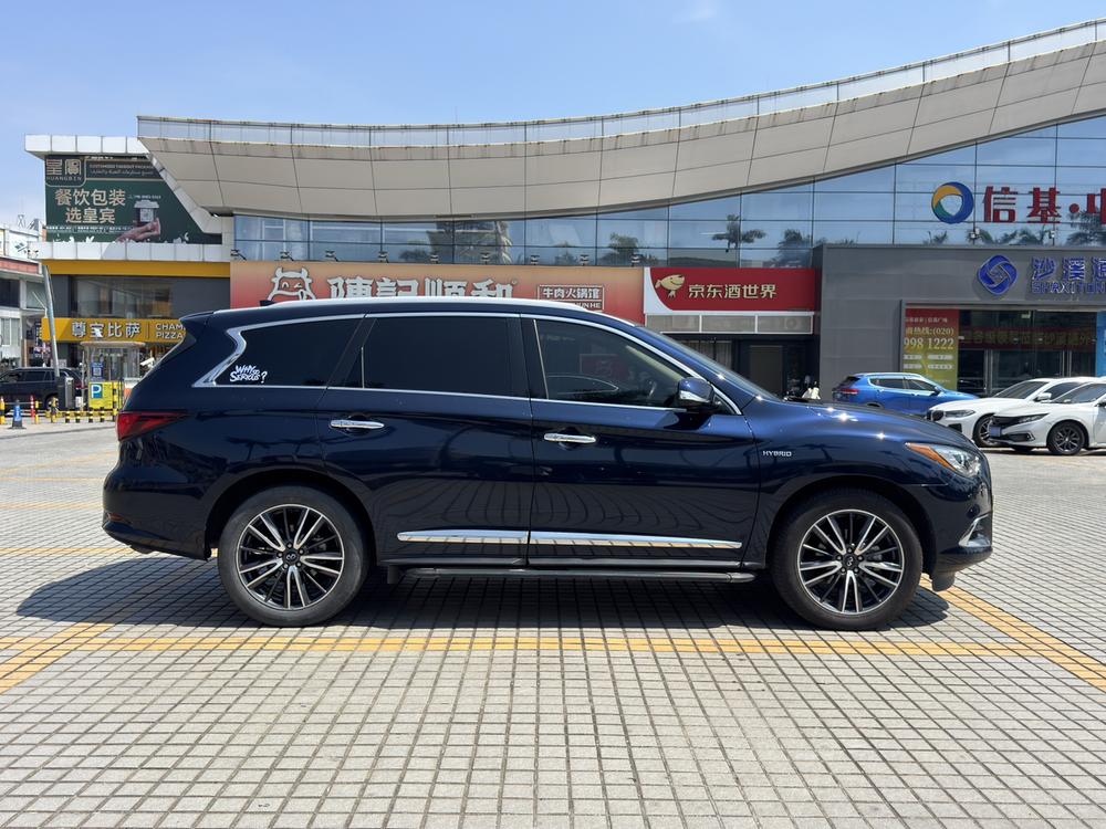 Infiniti QX60 Import Модель 2020 года 2.5 S/C Hybrid 2WD Superior Edition – фото 8