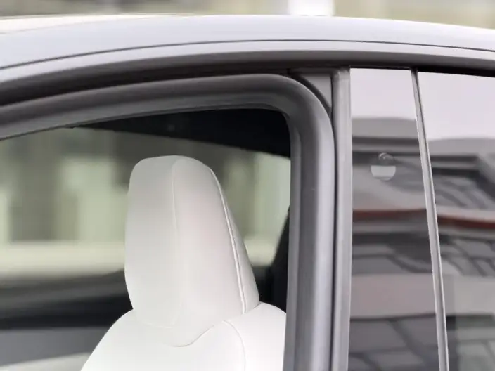 Model Y 2025 Model Long Battery Life Pro Rear-wheel drive version – фото 9