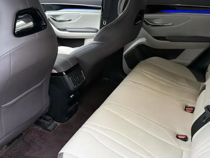 BYD Song PLUS EV 2025 Model Smart Driving Edition 520KM Noble Model – фото 9