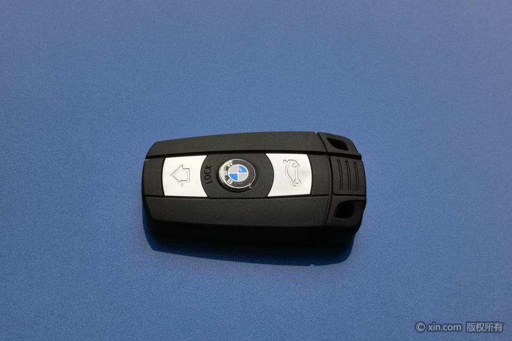 BMW X6 M 2010 модификация X6 M – фото 6